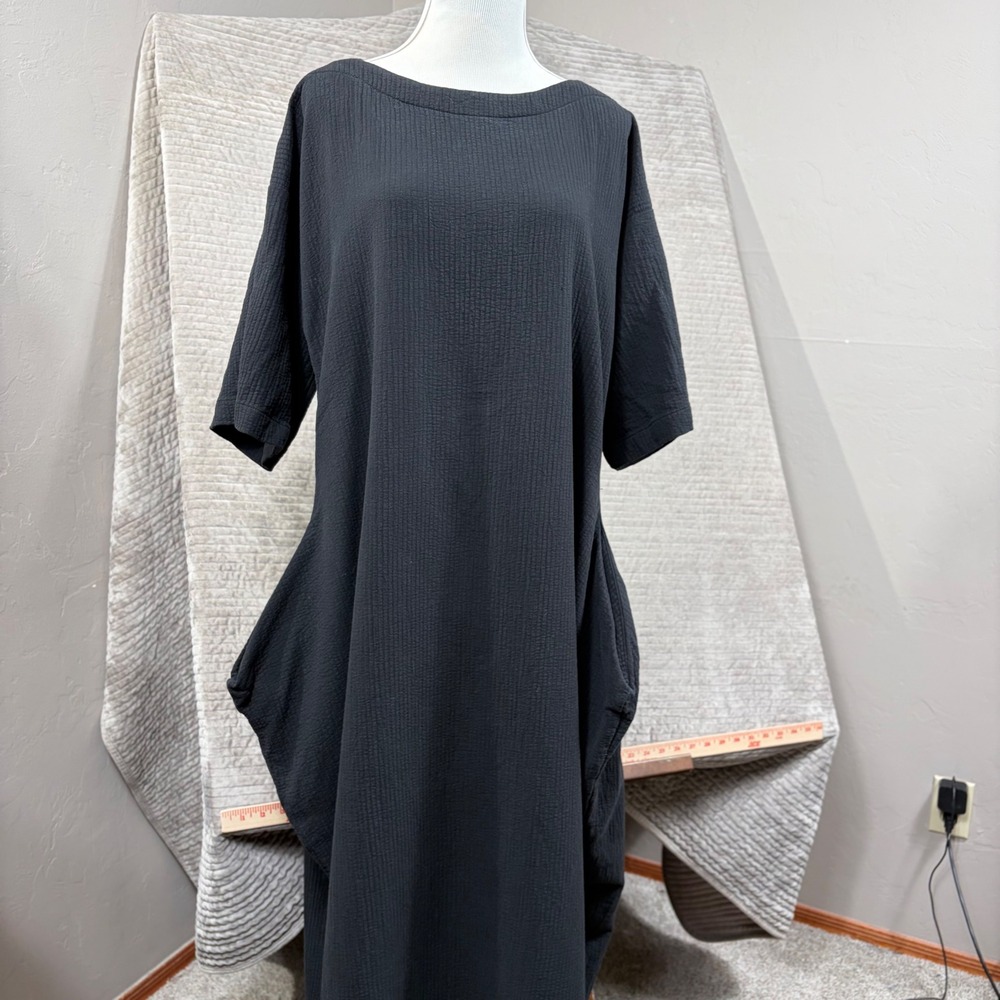 Black Crane Carpenter Dress Black Textured Cotton Gauze Cocoon Pocket Midi Small